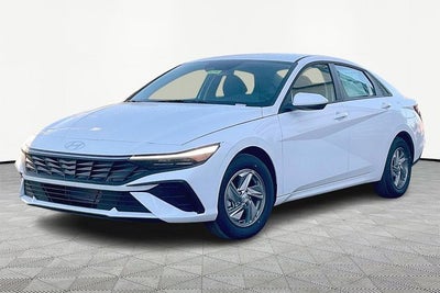 2026 Hyundai ELANTRA SE