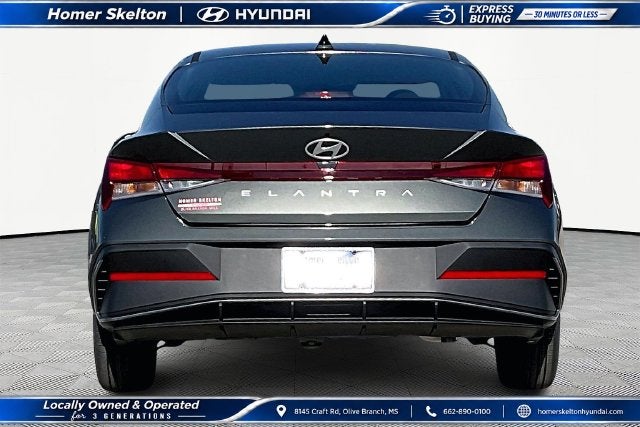 2026 Hyundai ELANTRA SE
