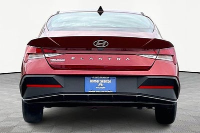 2026 Hyundai ELANTRA SE