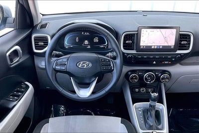 2024 Hyundai VENUE SEL