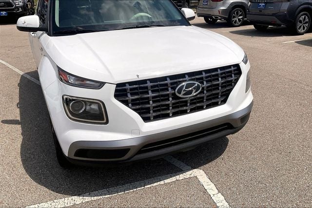 2023 Hyundai VENUE SEL