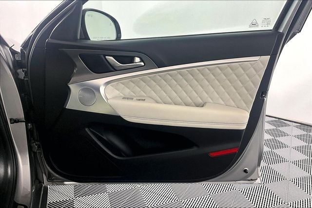 2025 Genesis G70 3.3T Sport Advanced