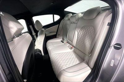 2025 Genesis G70 3.3T Sport Advanced