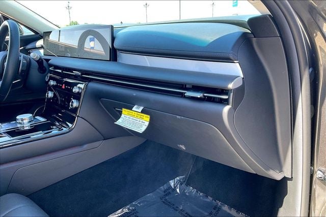 2025 Genesis G80 2.5T