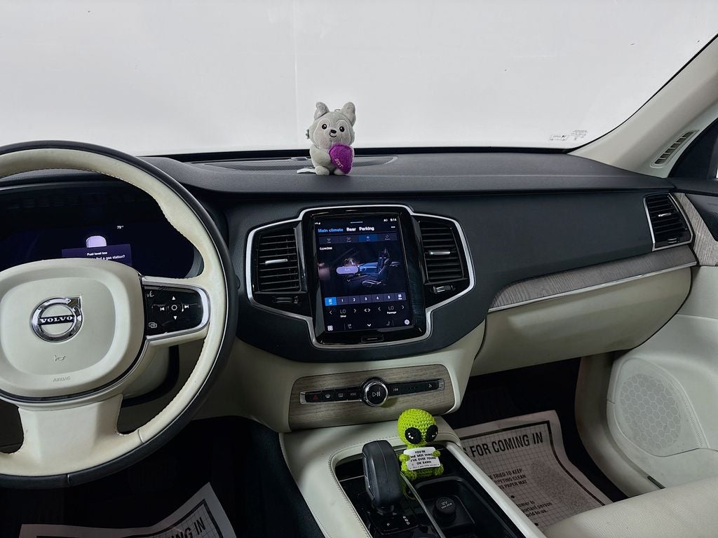 2024 Volvo XC90 B6 Plus Bright Theme