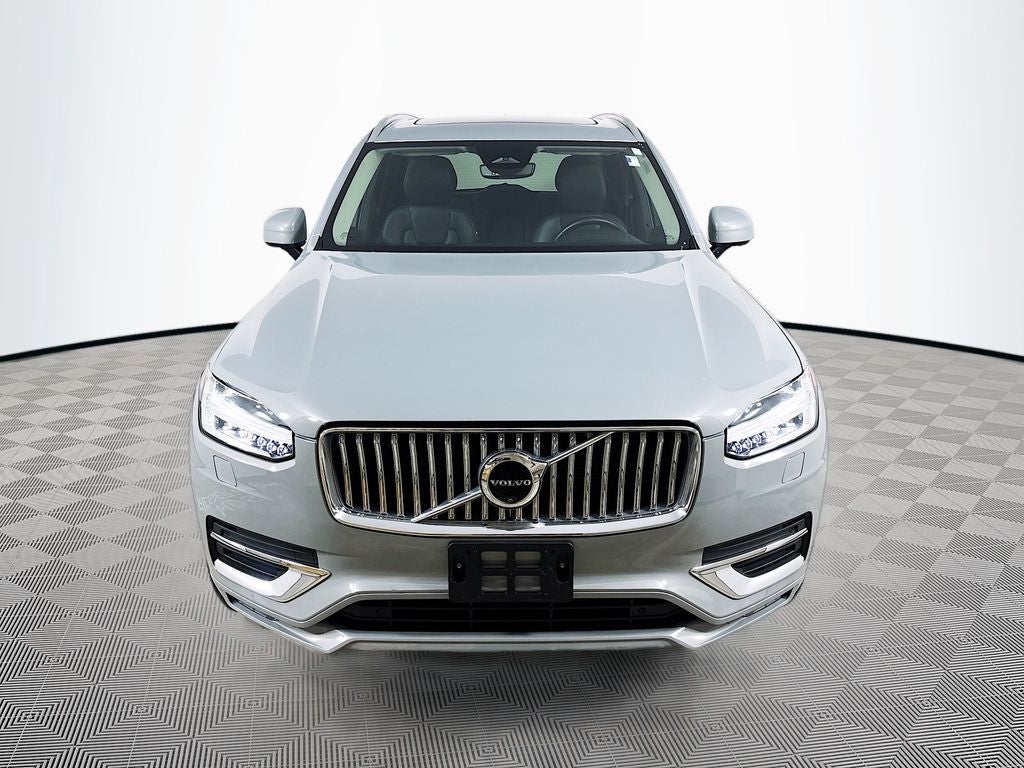 2024 Volvo XC90 B6 Plus Bright Theme