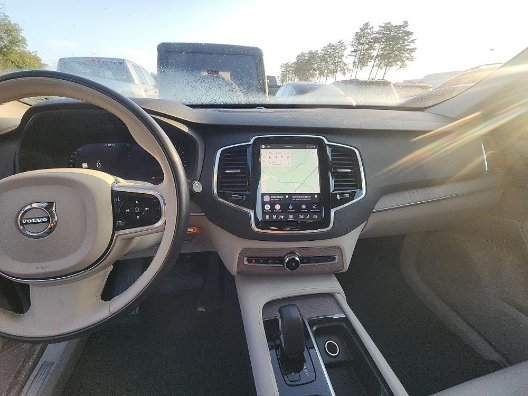 2023 Volvo XC90 B6 Plus 7-Seater