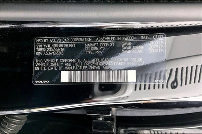 2024 Volvo XC60 B5 Plus Dark Theme