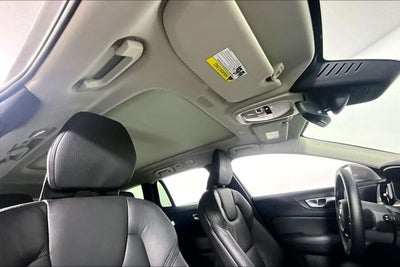 2025 Volvo V60 Cross Country B5 Plus