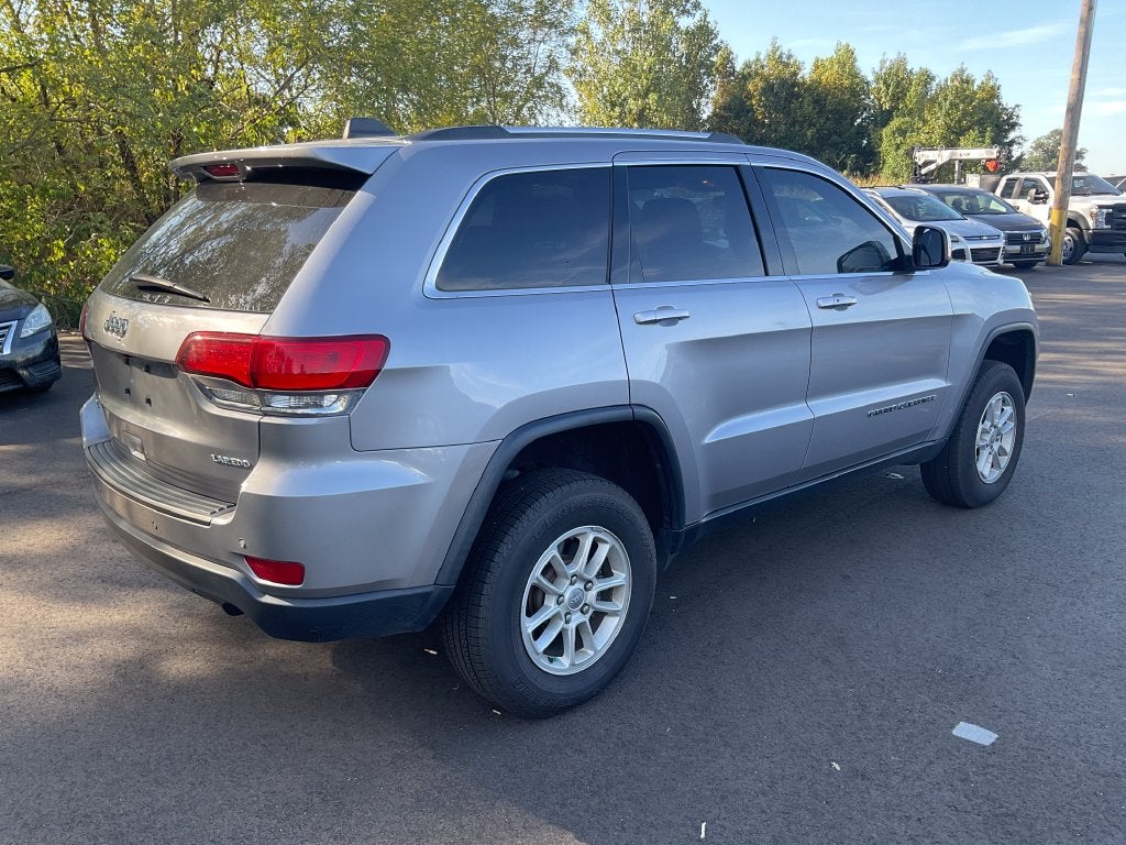 2020 Jeep Grand Cherokee Laredo