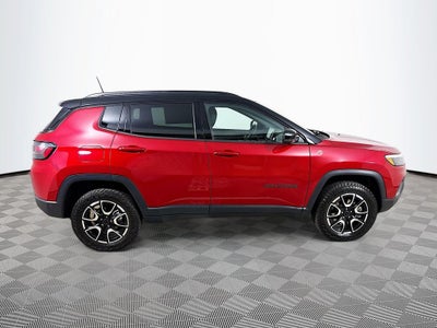 2025 Jeep Compass Trailhawk