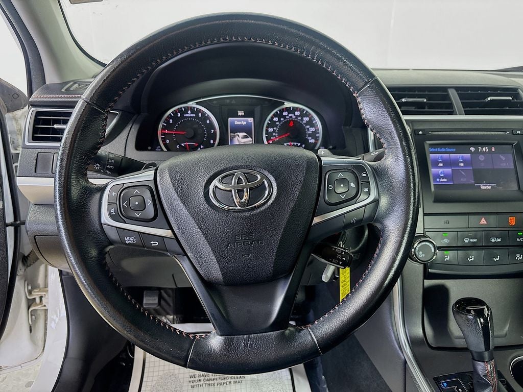2016 Toyota Camry SE