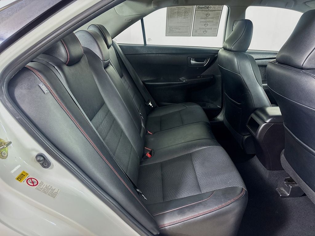 2016 Toyota Camry SE