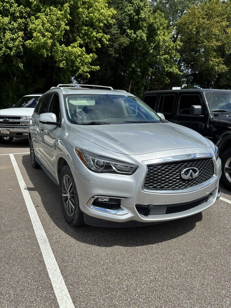 2019 INFINITI QX60 LUXE