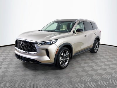 2023 INFINITI QX60 LUXE