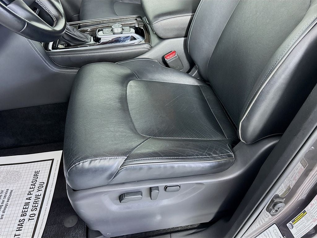 2024 INFINITI QX80 LUXE