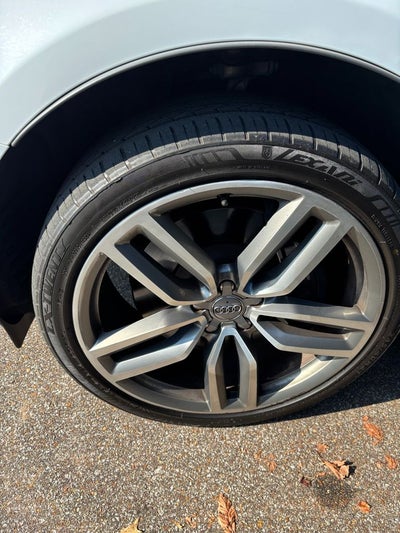 2016 Audi SQ5 3.0T Premium Plus quattro