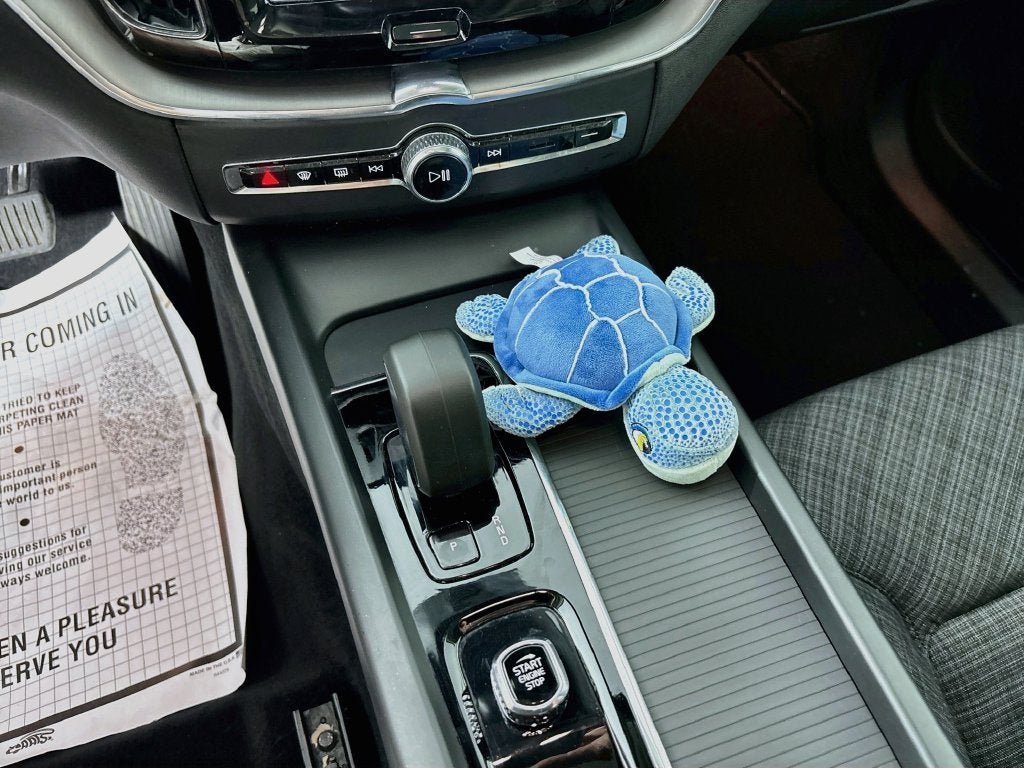 2024 Volvo XC60 B5 Core