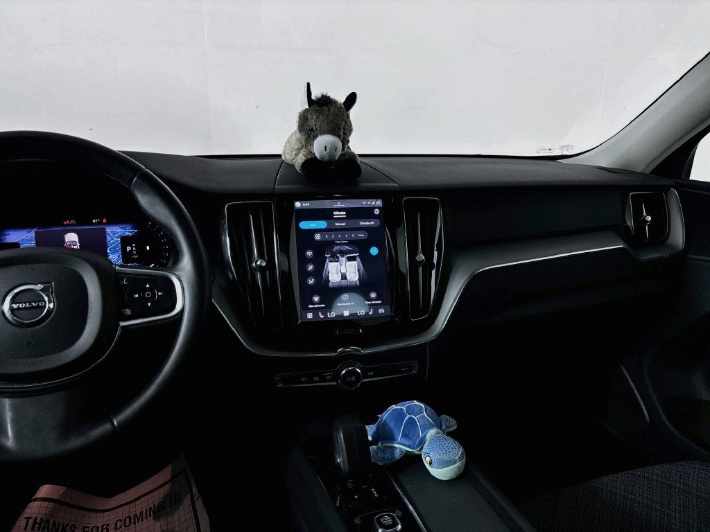 2024 Volvo XC60 B5 Core