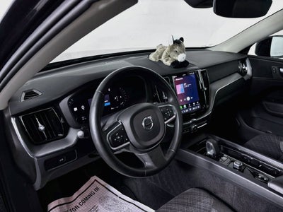 2024 Volvo XC60 B5 Core
