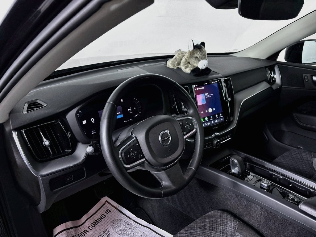 2024 Volvo XC60 B5 Core